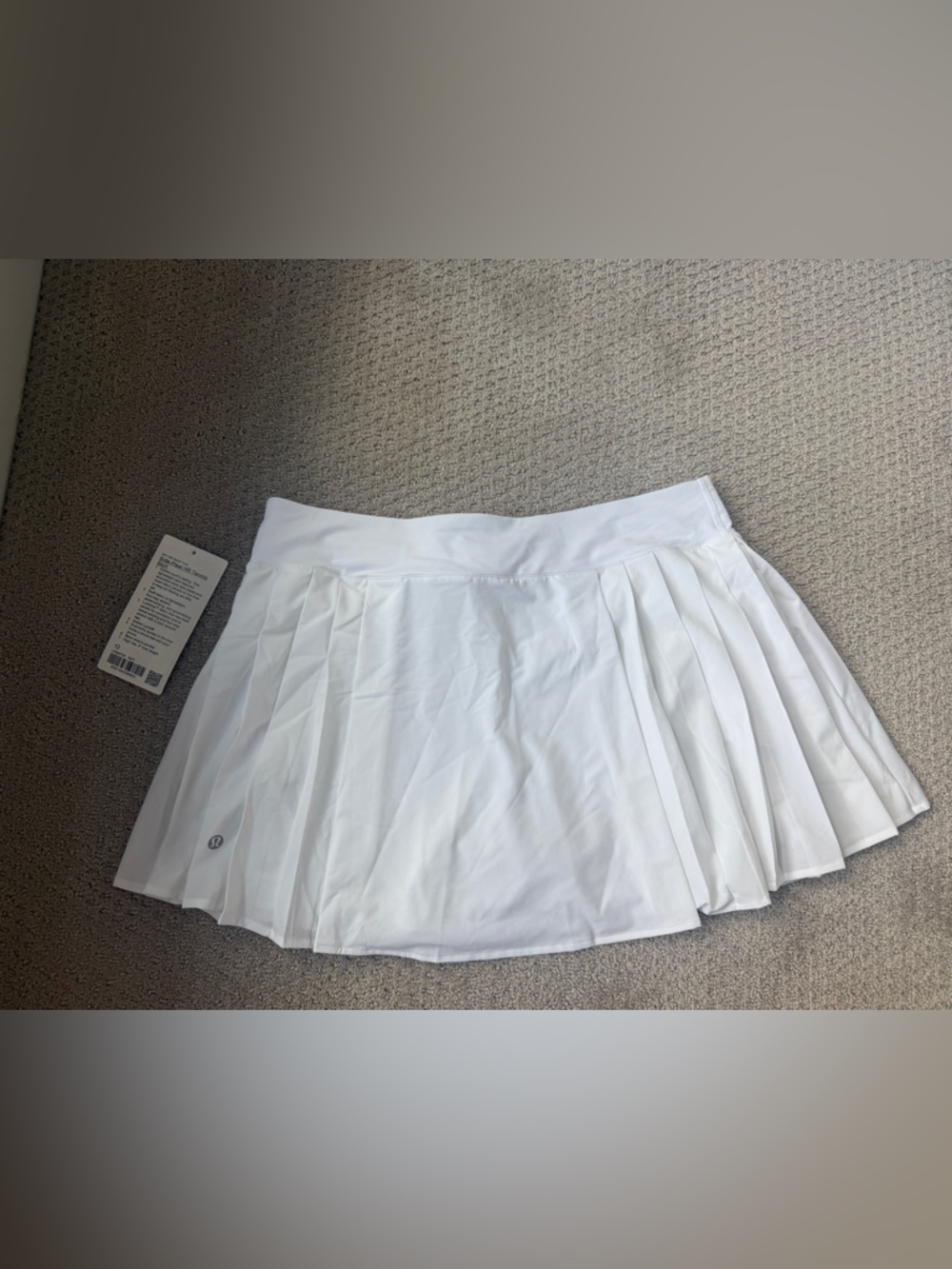 Lululemon athletica White Tennis Skirt, new with tags size 12